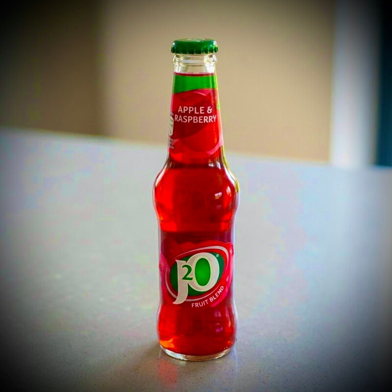 J2O Apple & Raspberry